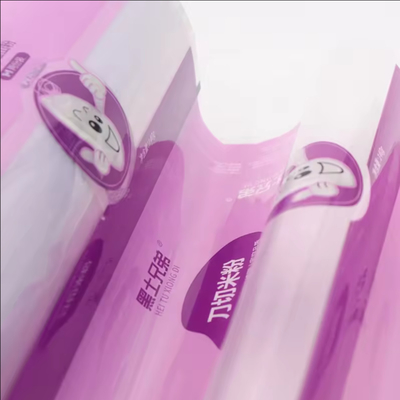 Hoogwaardige voedselkwaliteit heldere plastic filmrol voor verpakking Persoonlijk afdrukken Verpakking LDPE/OPP/PE Verpakkingsrolfilm