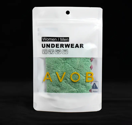Persoonlijke hervergrendelbare stand-up zak ondergoed verpakking zip slot mylar zakken met helder raam