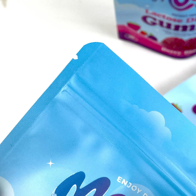 Op maat gedrukt vochtbestendig Mylar Stand-Up Pouch Verzegelde Zipper Bag Voor Candy Tea Gift Nut Packaging