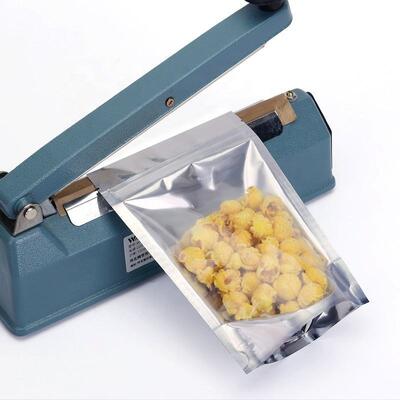 Glanzende herbruikbare gelamineerde aluminiumfolie Voedselbezorging Ziplock zakken Yin Yang Stand Up Pouch met heldere voorkant